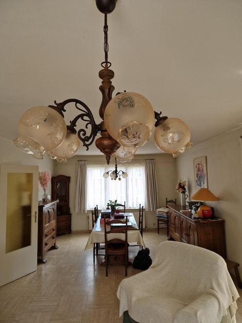VEND DEUX LUSTRES 5 GLOBES A DISCUTER, Huis en Inrichting, Lampen | Kroonluchters, Zo goed als nieuw, Glas, Metaal, Ophalen