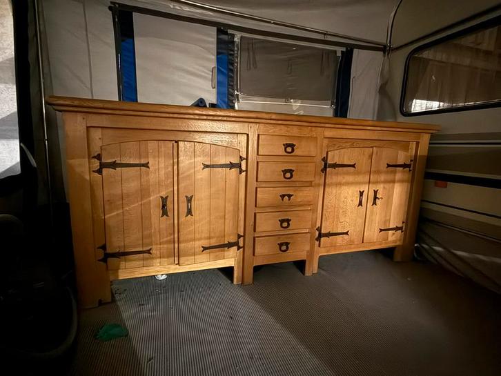 Eiken eetplaats, Huis en Inrichting, Kasten | Dressoirs, Zo goed als nieuw, Ophalen