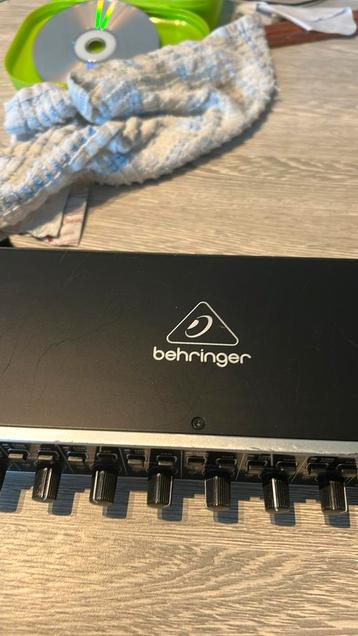 Behringer beschikbaar voor biedingen