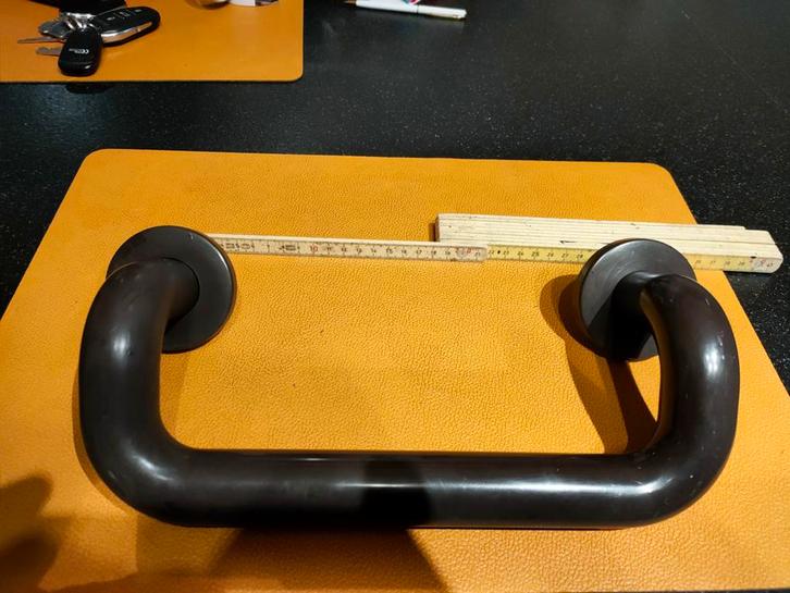 Extracteur de porte d'entrée Hewi brun avec ferrures., Maison & Meubles, Maison & Meubles | Autre, Enlèvement ou Envoi