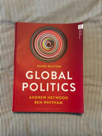 Global Politics (3th edition) beschikbaar voor biedingen