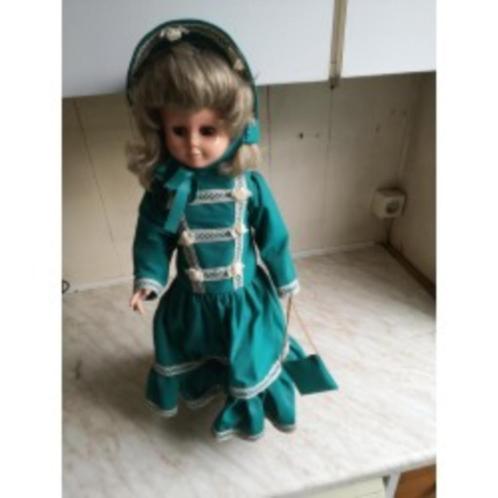 Lot de poupées vintage, Collections, Poupées, Comme neuf, Poupée, Réaliste ou Reborn, Enlèvement