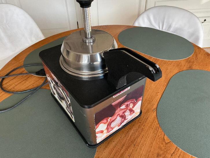 Dispenser met verwarmde uitloop, Electroménager, Électroménager & Équipement Autre, Comme neuf, Enlèvement