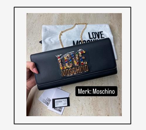 Handtas merk: Moschino met prijskaartje, Handtassen en Accessoires, Tassen | Damestassen, Handtas, Ophalen of Verzenden