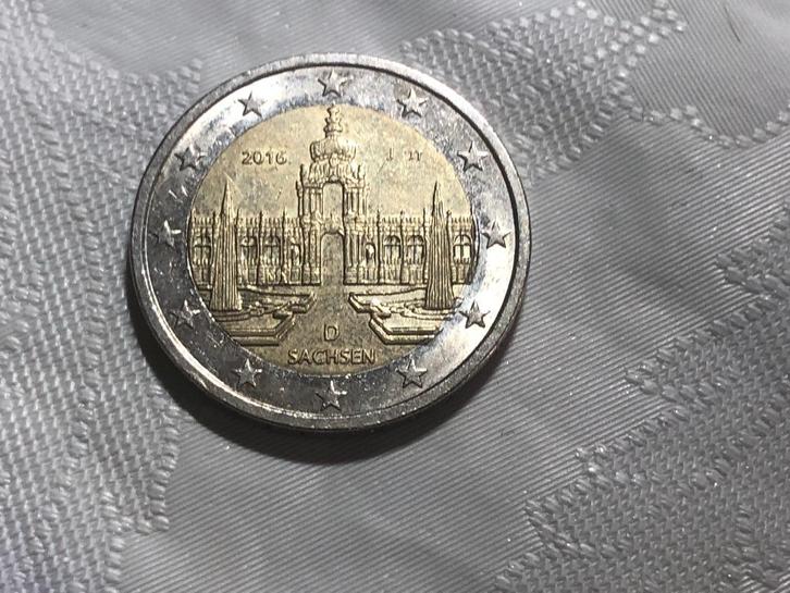 Gebruikte Duitse J herdenkingsmunt van 2 euro 2016., Postzegels en Munten, Munten | Europa | Euromunten, Losse munt, 2 euro, Duitsland