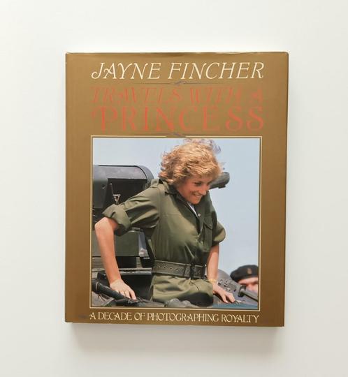 Travels with a princess (Jayne Fincher), Verzamelen, Koningshuis en Royalty, Zo goed als nieuw, Tijdschrift of Boek, Ophalen of Verzenden