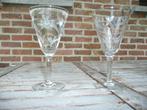 10 kristallen wijnglazen met origineel geslepen motief, Ophalen of Verzenden, Zo goed als nieuw, Overige stijlen, Glas of Glazen