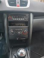 1.4 benzine ,manueel ,2010 . Kan overal binnen in Belgie., Auto's, Voorwielaandrijving, Zwart, Bluetooth, Handgeschakeld