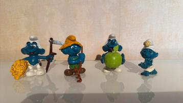 4 smurfenpoppetjes beschikbaar voor biedingen