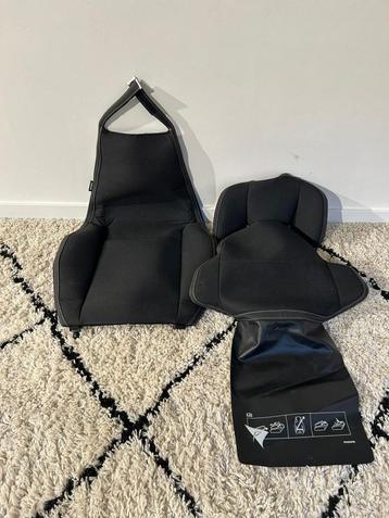 Beschermingshoes en comfortbekleding - Kinderzitje Volvo beschikbaar voor biedingen