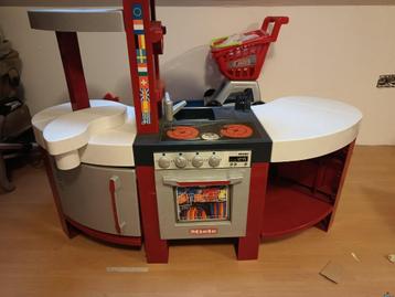 Keuken, winkel, halve uitzet .. beschikbaar voor biedingen
