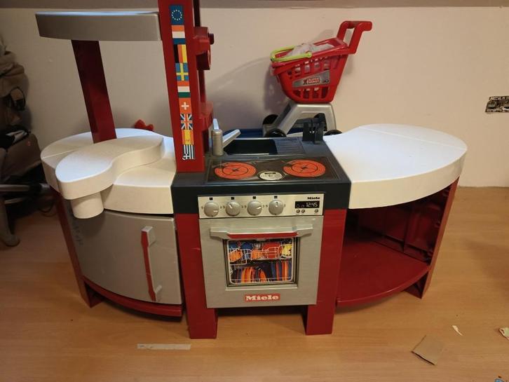 Keuken, winkel, halve uitzet .., Kinderen en Baby's, Kinderspulletjes, Zo goed als nieuw, Ophalen