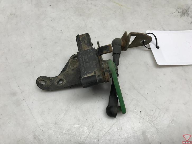 Seat Leon 5F VAG Niveau Sensor Koplamp Hoogte 5Q0907503, Auto-onderdelen, Verlichting, Seat, Gebruikt
