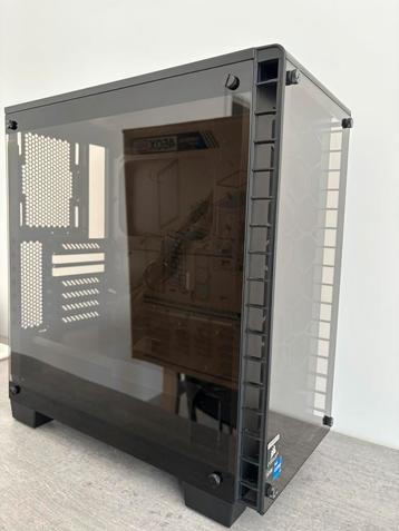 Corsair Crystal 460 X beschikbaar voor biedingen