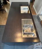 GRATIS keukentablet, uitgietbak, keukenkraan, …., Huis en Inrichting, Keuken | Complete keukens, Ophalen, Gebruikt, Bruin, Overige typen