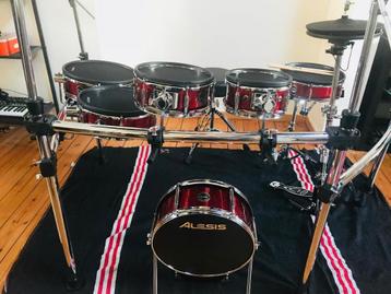 Kit de Drums Alesis Strike Pro