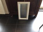 Spiegel met eiken kader, Enlèvement, Utilisé