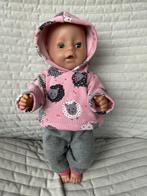 305. Babyborn : Nieuwe roze hoodie met schaapjes + broek, Ophalen of Verzenden, Babypop