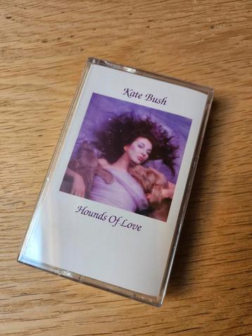 Kate Bush - Cassette-album van Hounds of Love beschikbaar voor biedingen