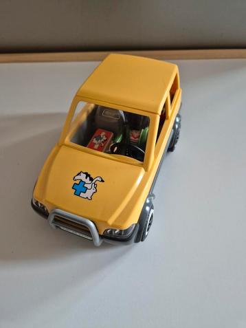 Voiture vétérinaire Playmobil disponible aux enchères