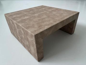 Salontafel  beschikbaar voor biedingen