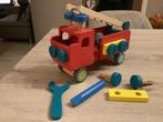 Houten brandweer knutselwagen (20x26 cm), Ophalen of Verzenden, Zo goed als nieuw, Rij- of Hobbelspeelgoed