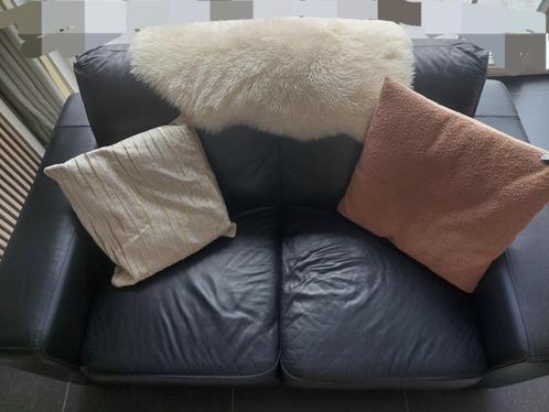 2 mooie lederen zetels, Huis en Inrichting, Zetels | Zetels, Gebruikt, Rechte bank, Vierpersoons of meer, Minder dan 150 cm, Minder dan 75 cm