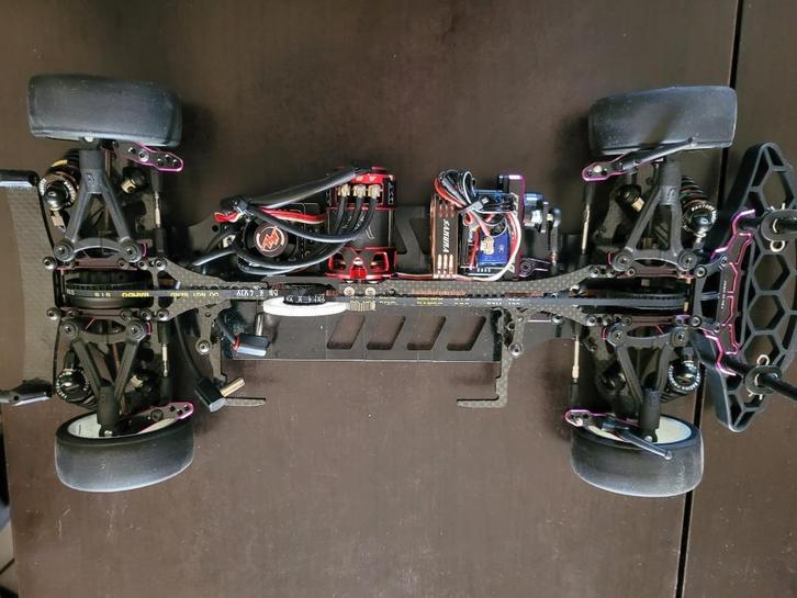 Sakura cero ultra, Hobby en Vrije tijd, Modelbouw | Radiografisch | Auto's, Zo goed als nieuw, Elektro, Schaal 1:10, RTR (Ready to Run)
