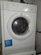 Indesit droogkast met condens opvangbak, Ophalen, Condens