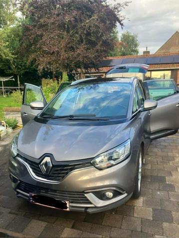 Renault Grand Scenic beschikbaar voor biedingen