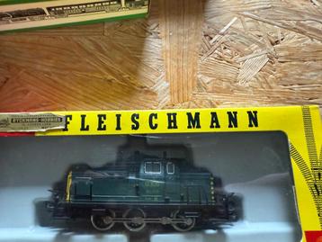 Locomotief Fleischmann 1379 F gratis verzending  beschikbaar voor biedingen