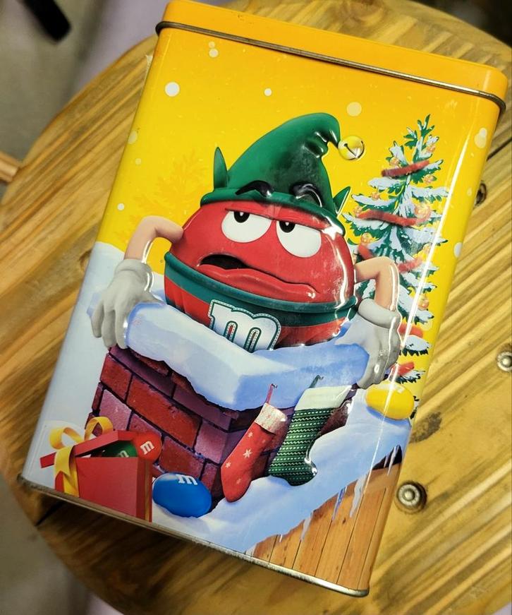 Boîte en fer blanc vintage M&M, Collections, Boîte en métal, Comme neuf, Enlèvement ou Envoi