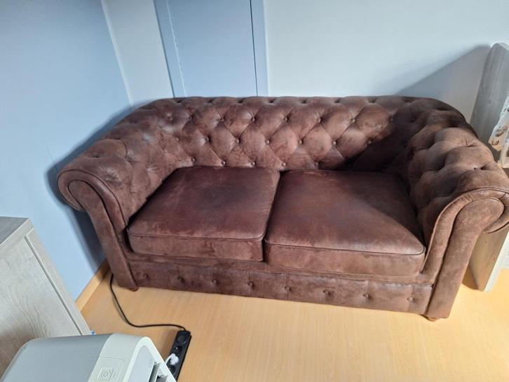 Chesterfield zetel, Huis en Inrichting, Zetels | Zetels, Zo goed als nieuw, Rechte bank, Tweepersoons, 150 tot 200 cm, 75 tot 100 cm