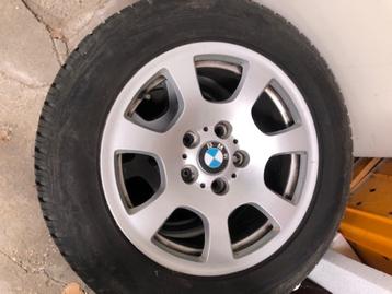 4  BMW  WIELEN MET VELGEN EN BANDEN beschikbaar voor biedingen