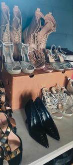 Lot de 220 chaussures/vêtements neufs ! A SAISIR, Divers, Enlèvement, Neuf