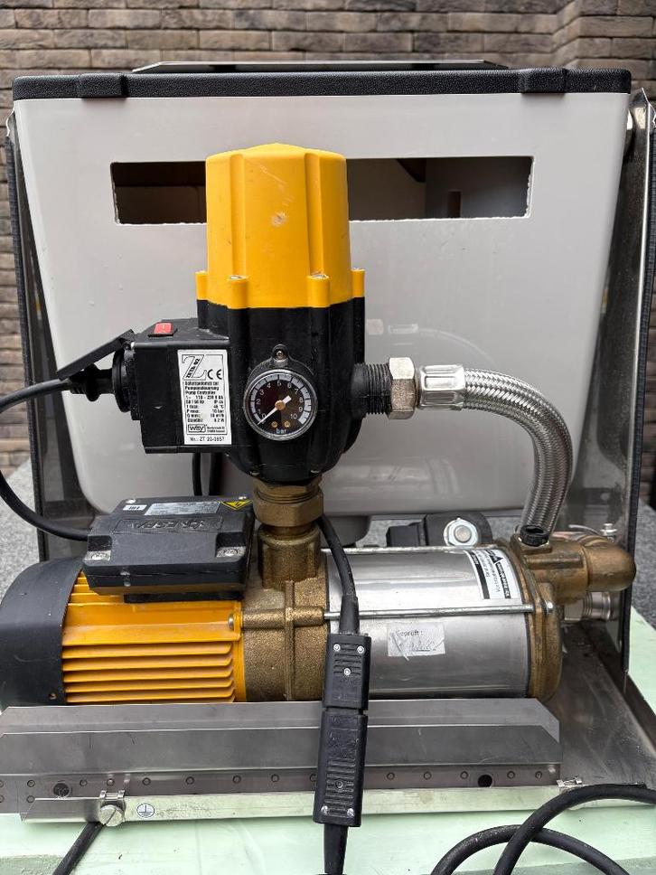 Regenwaterpomp., Jardin & Terrasse, Pompes à eau, Comme neuf, Électrique, Enlèvement