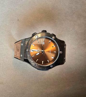 Herenhorloge  beschikbaar voor biedingen