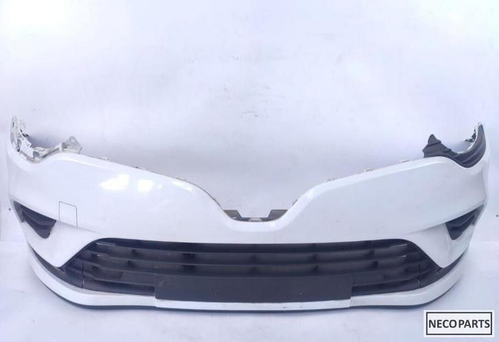 RENAULT CLIO IV VOORBUMPER 2016-2020, Auto-onderdelen, Carrosserie, Bumper, Renault, Gebruikt, Ophalen of Verzenden