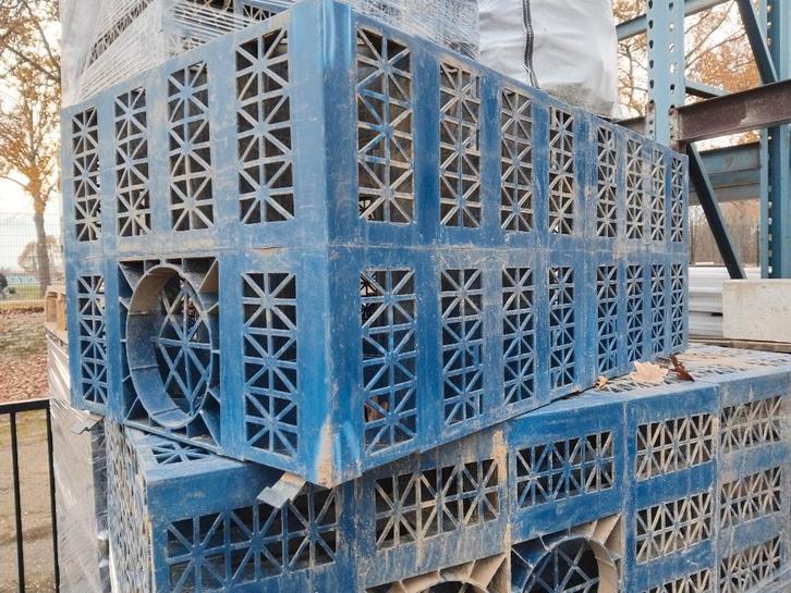 infiltratiekratten Wavin K420 100x50x39cm 28 stuks, Doe-het-zelf en Bouw, Buizen en Afvoer, Zo goed als nieuw, Overige typen, Overige materialen