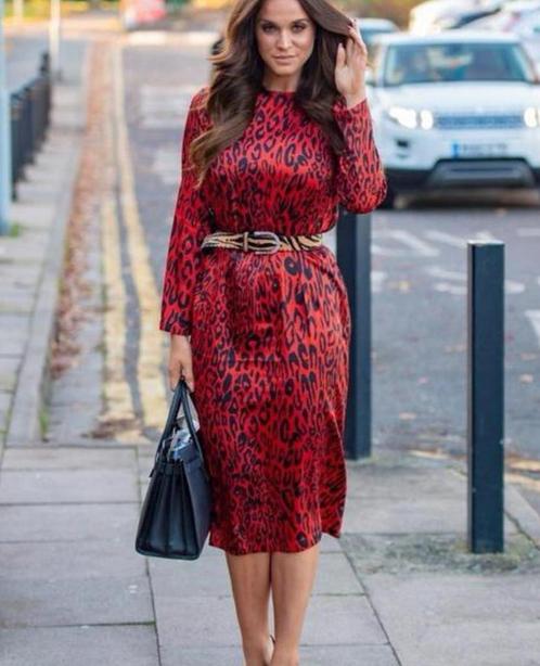 Robe rouge Zara femme imprimé animalier léopard New XL, Vêtements | Femmes, Robes, Neuf, Taille 46/48 (XL) ou plus grande, Rouge