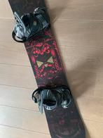 SNOWBOARDPAKKET Burton snowboard + boots + bindingen + tas, Sport en Fitness, Snowboarden, Ophalen, Zo goed als nieuw, Board