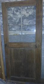 Ancienne porte en chêne avec une partie vitrée, Enlèvement