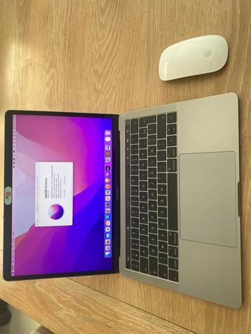 Apple MacBook Pro 13″ — Perfecte staat (256 GB SSD) beschikbaar voor biedingen