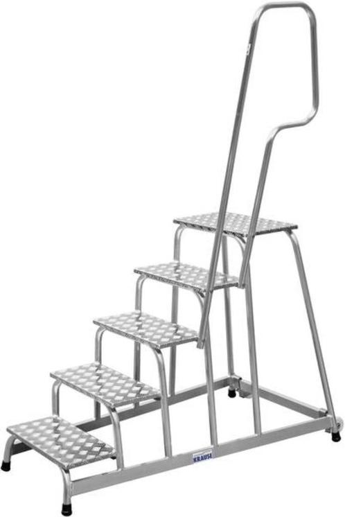 Aluminium trap met wielen 5 treden !! NIEUW !!, Doe-het-zelf en Bouw, Ladders en Trappen, Nieuw, Trap, Ophalen