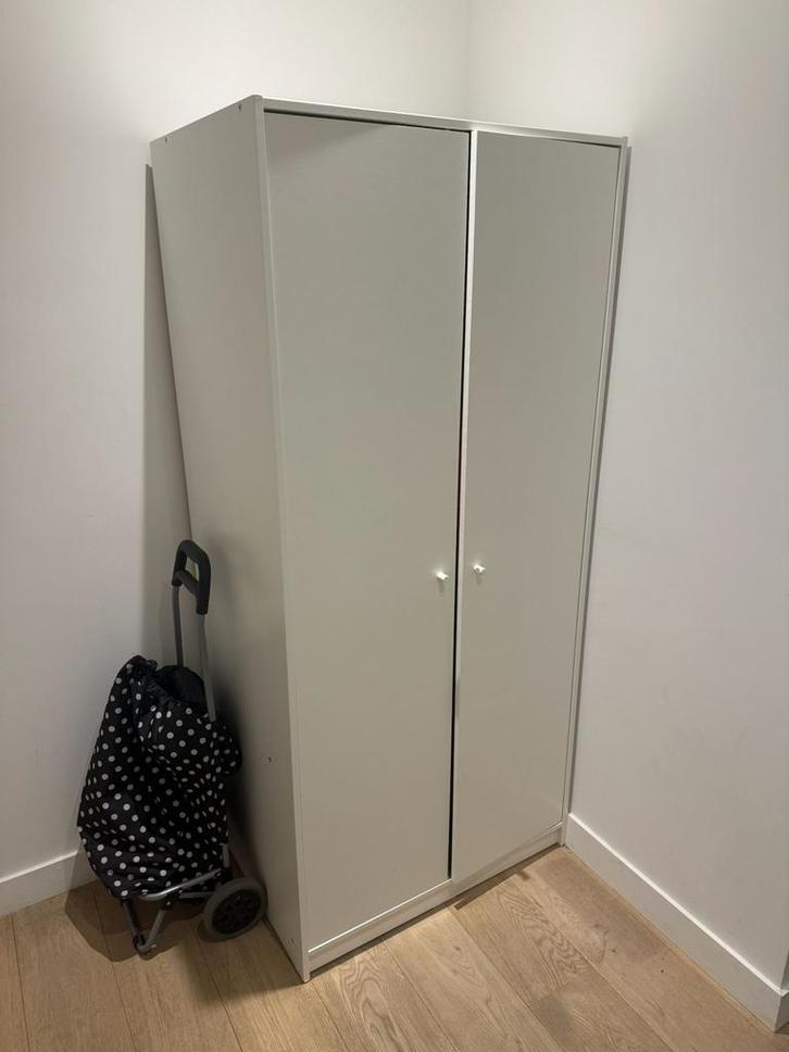 IKEA KLEPPSTAD kledingkast, Huis en Inrichting, Kasten | Kleerkasten, Ophalen