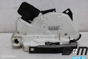 Portierslot rechts VW Golf 6 Cabrio RHD 5K2837016D beschikbaar voor biedingen