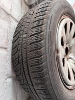 Winterbanden te koop 150 euro voor 4, Auto-onderdelen, Banden en Velgen, Ophalen, Gebruikt, Winterbanden, Band(en)