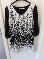 LOLA & LISA Zwart-witte jurk met print Maat: 34 Prijs: € 3, Kleding | Dames, Jurken, Zwart, Ophalen of Verzenden, Knielengte, Maat 34 (XS) of kleiner