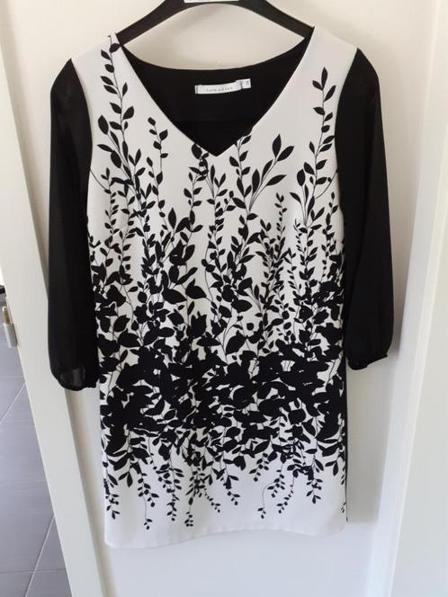 LOLA & LISA Zwart-witte jurk met print Maat: 34 Prijs: € 3, Kleding | Dames, Jurken, Gedragen, Maat 34 (XS) of kleiner, Zwart