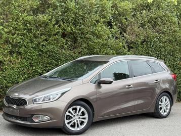 Kia Ceed cee'd Cee'd 1.6 CRDi+NAVI+CAMERA+AIRCO+CARNET KIA+E beschikbaar voor biedingen
